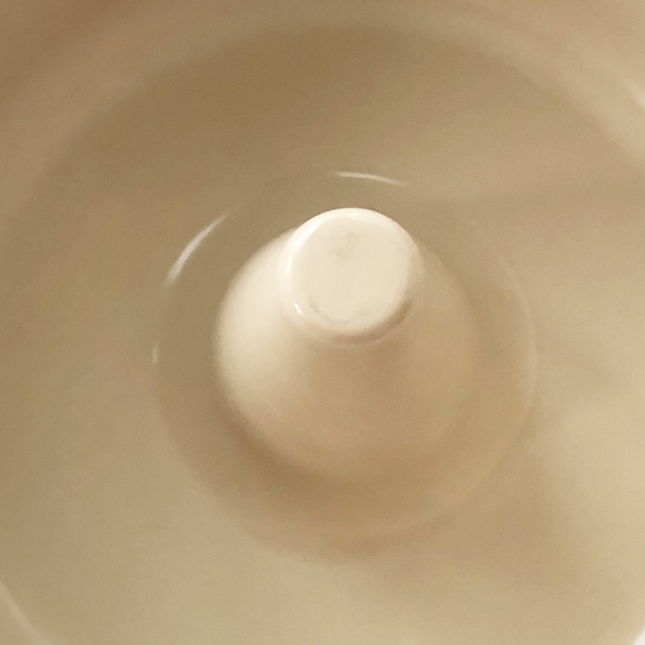 VTG Anchor Hocking Ovenware Microwave Baking Ring - Picture 12 of 12